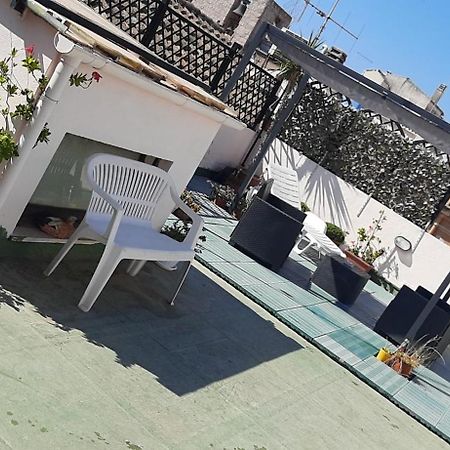 Rosa'S Apartment With Terrace Кальяри Экстерьер фото